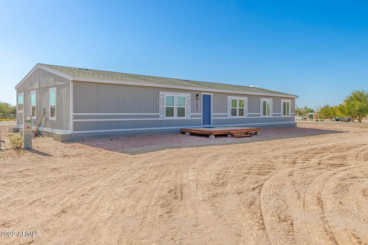 30035 Lynwood Street - Photo 1