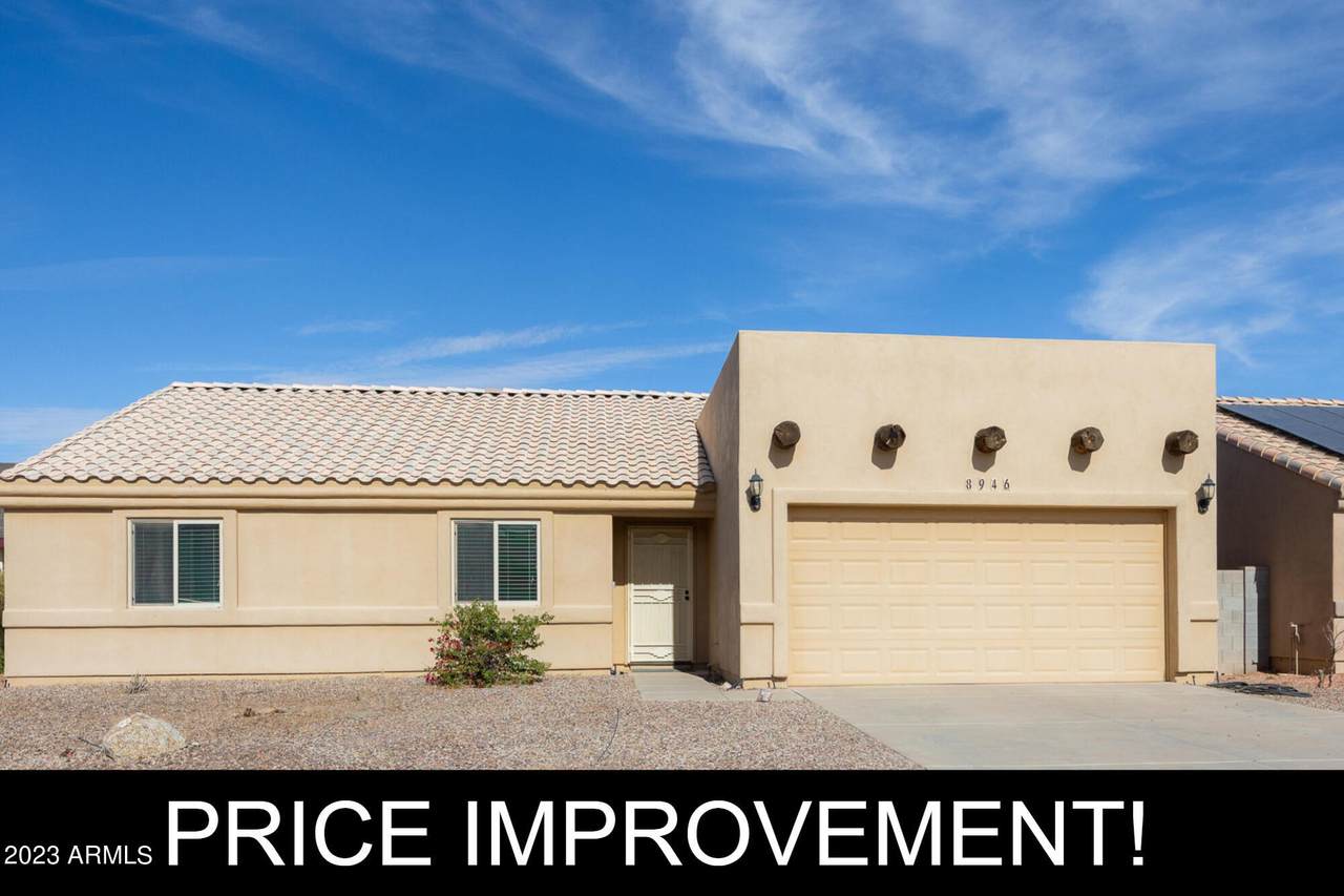 8946 Pineveta Drive - Photo 1
