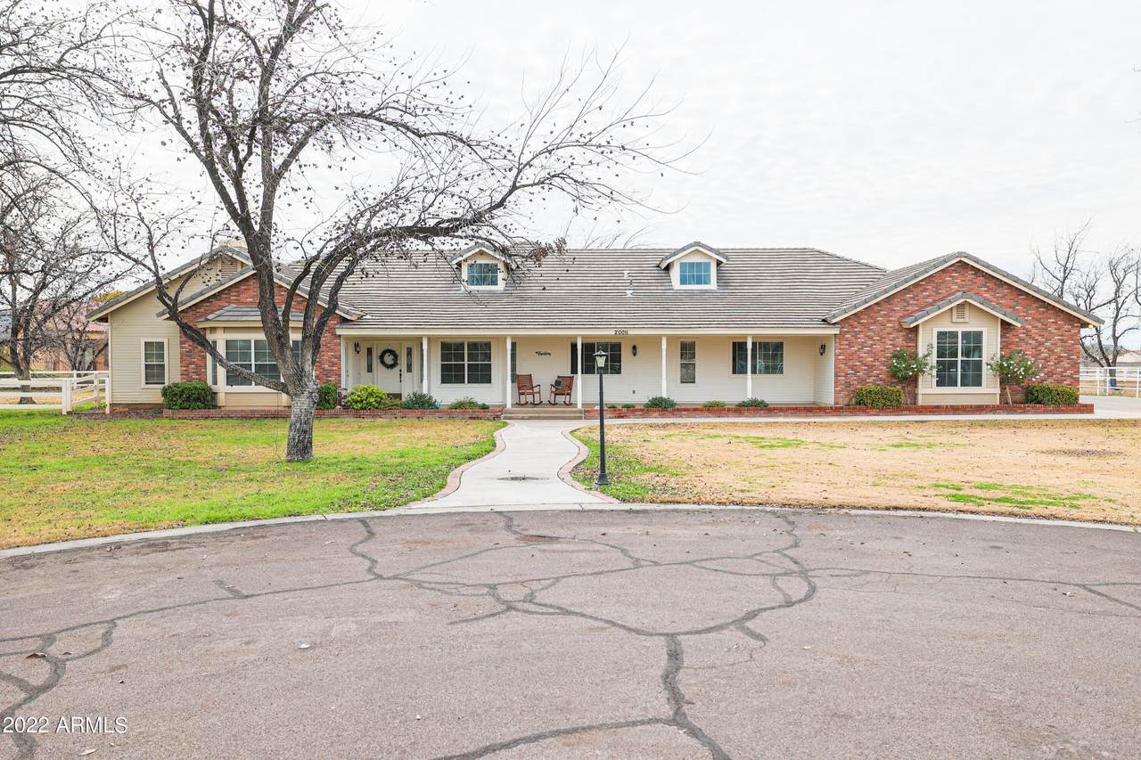 20011 Pecan Lane - Photo 1
