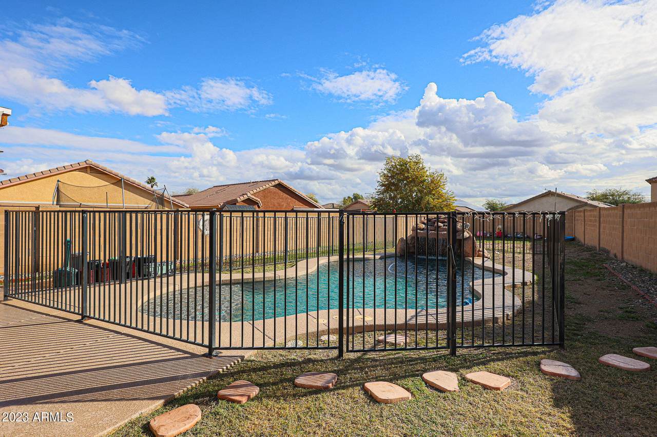 12601 Dreyfus Drive - Photo 1