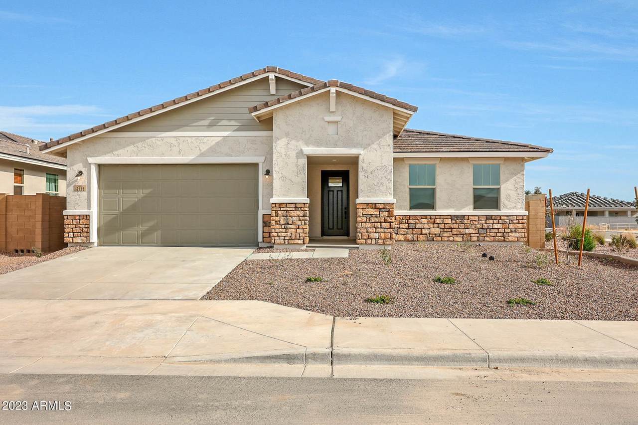 5111 183RD Drive - Photo 1
