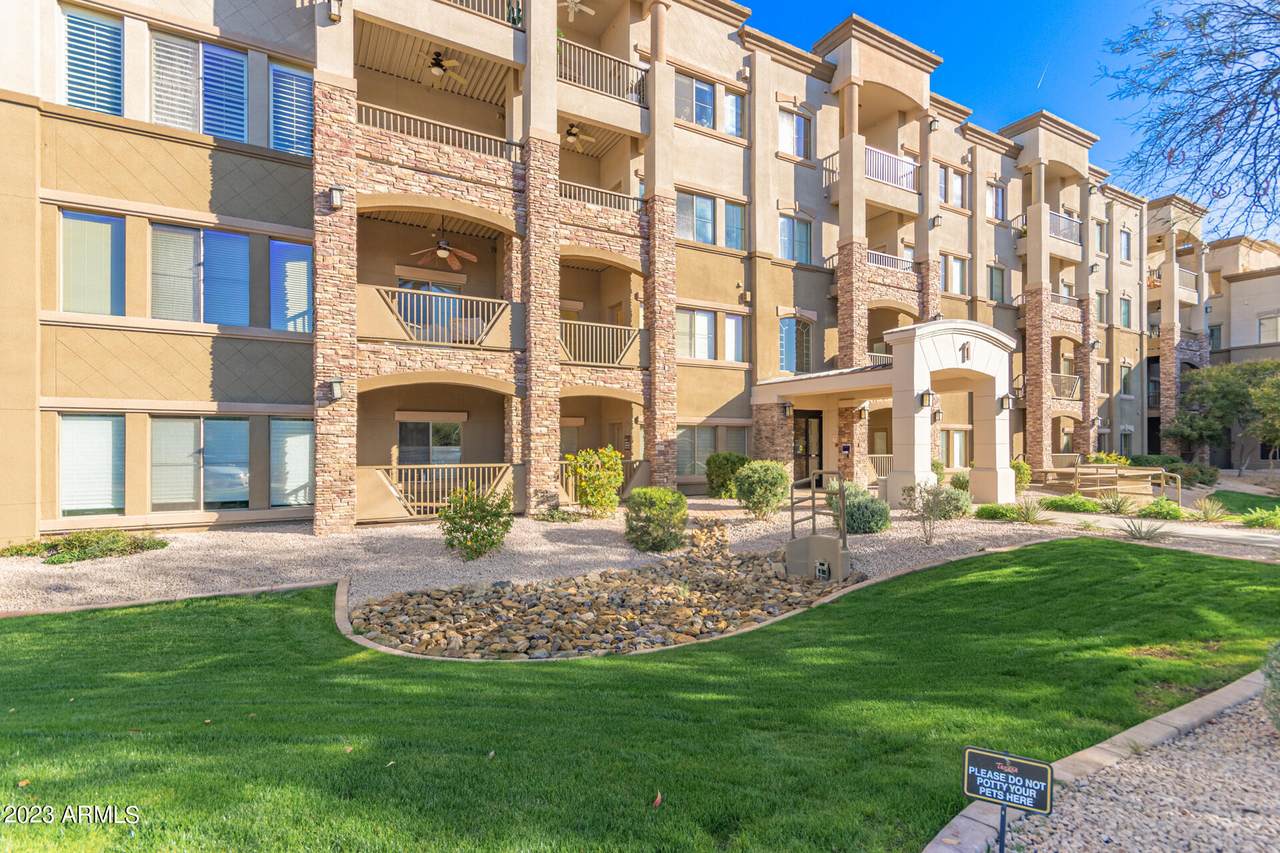5450 Deer Valley Drive - Photo 1