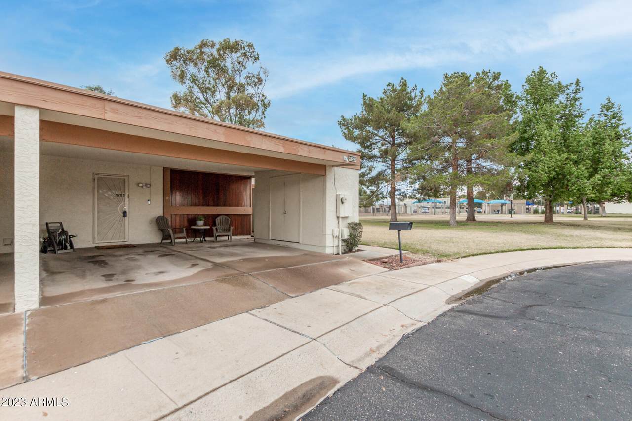 13246 25TH Lane - Photo 1