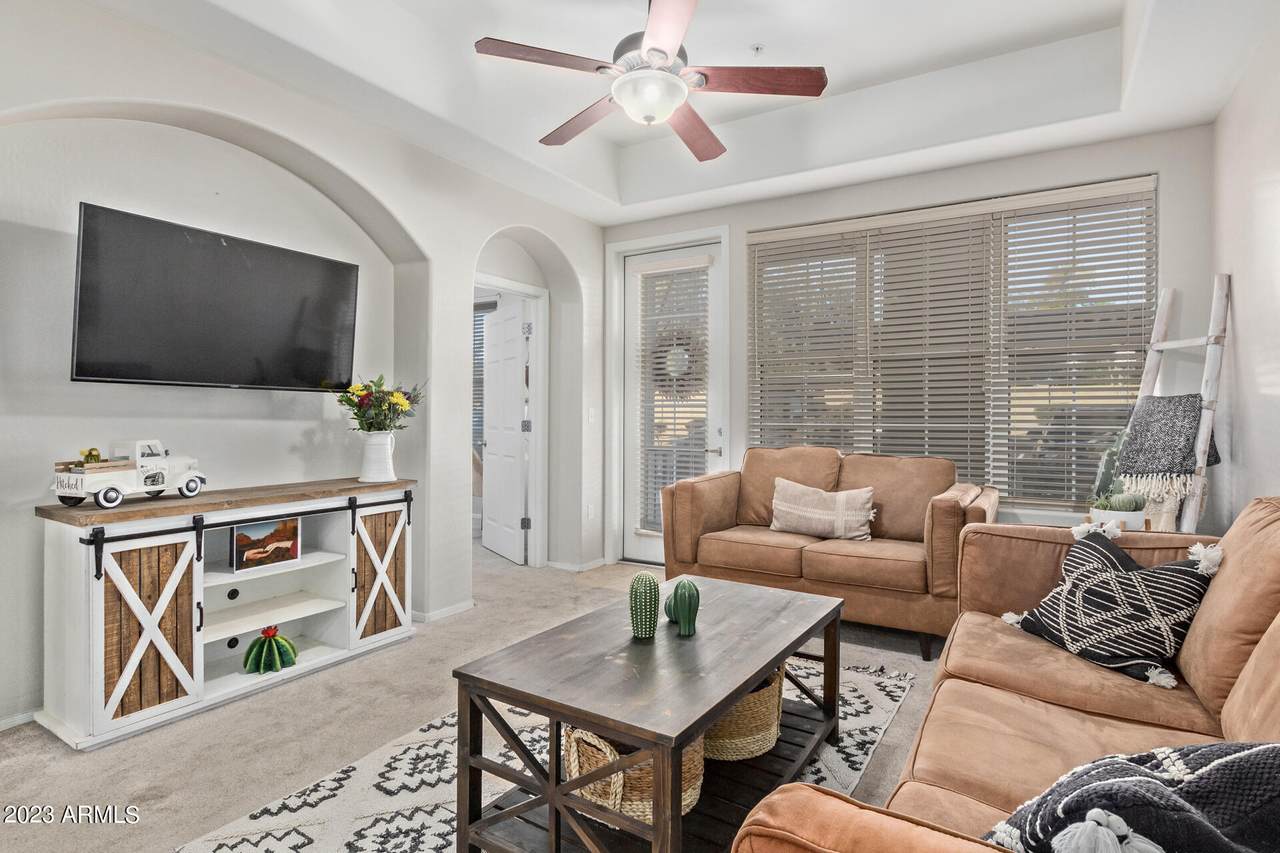 14575 Mountain View Boulevard - Photo 1