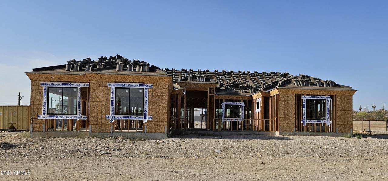 3785 Silverdale Road - Photo 1