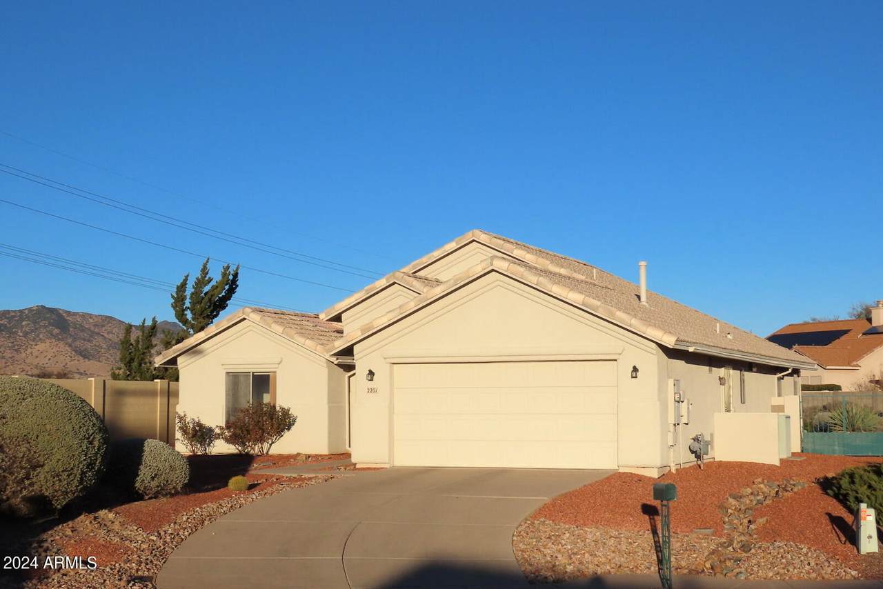 2201 Evening Shadow Court - Photo 1