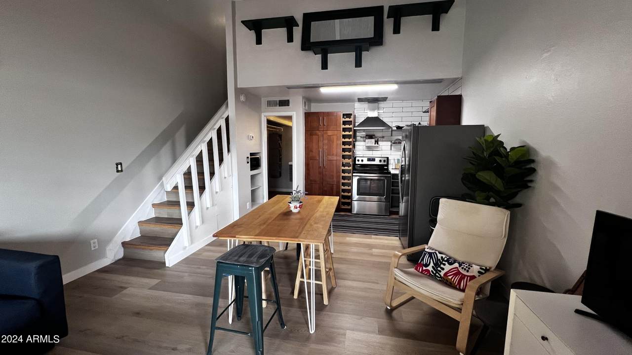 8055 Thomas Road - Photo 1