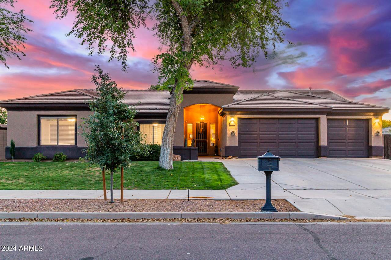 20830 Antonius Street - Photo 1