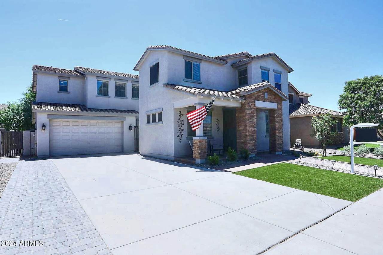 21421 Roundup Way - Photo 1