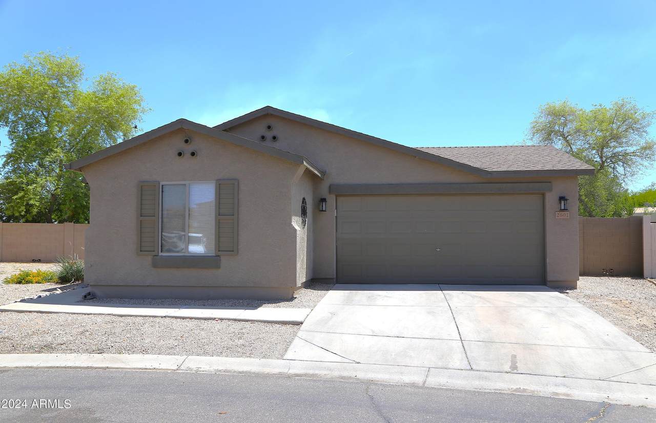 2601 Meadow Mist Lane - Photo 1