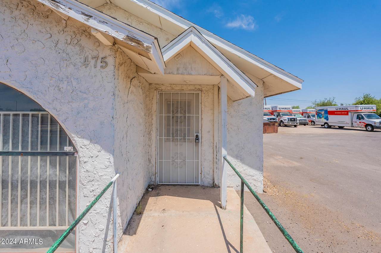 475 Arizona Boulevard - Photo 1