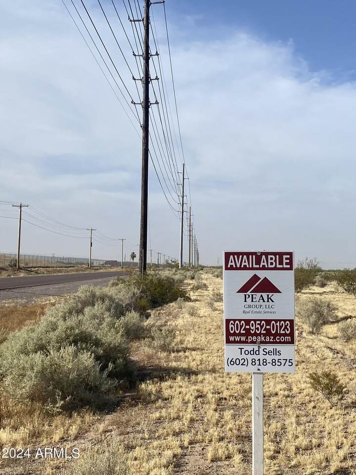 306 Toltec Road - Photo 1