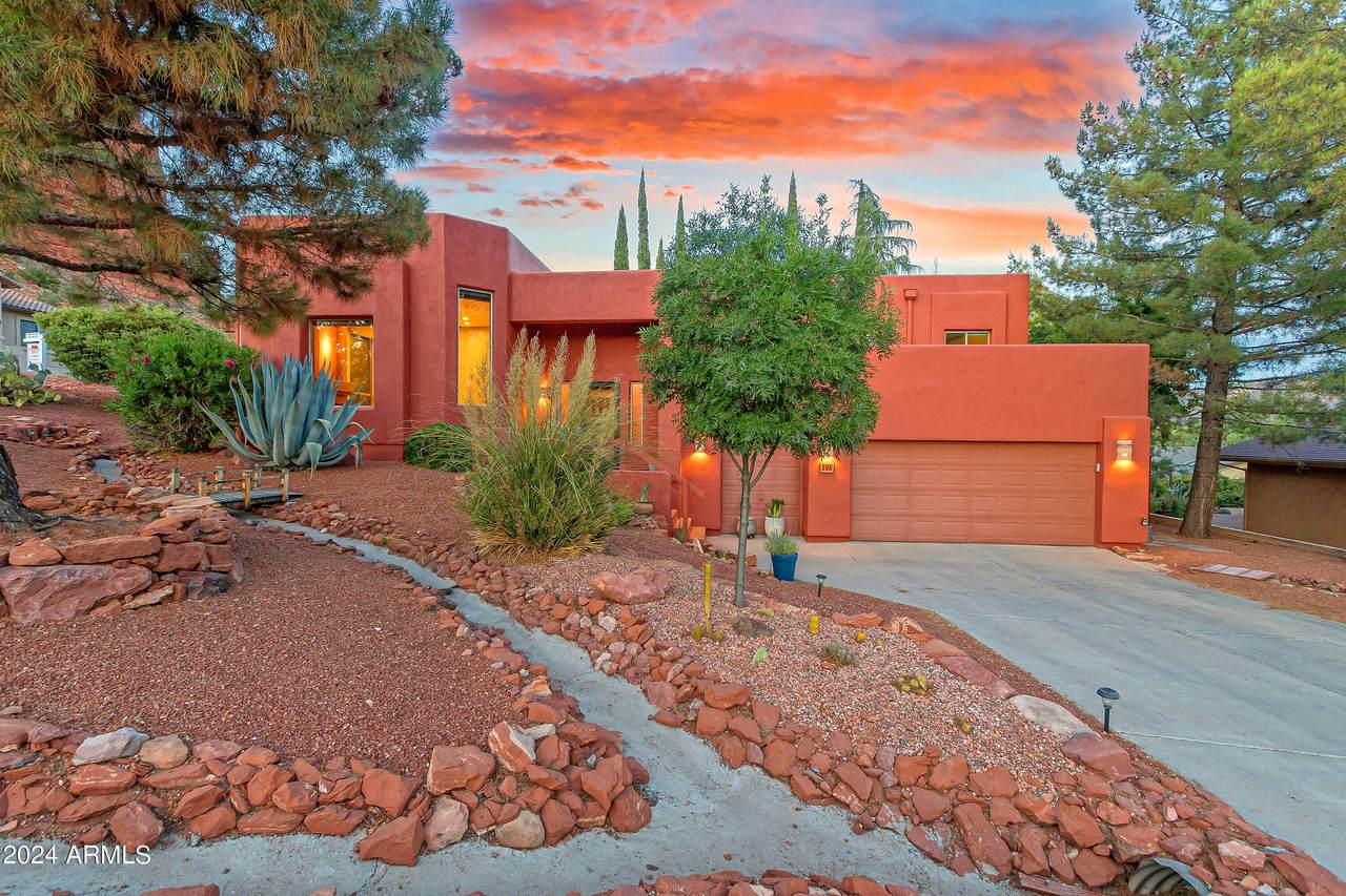 190 Courthouse Butte Road - Photo 1