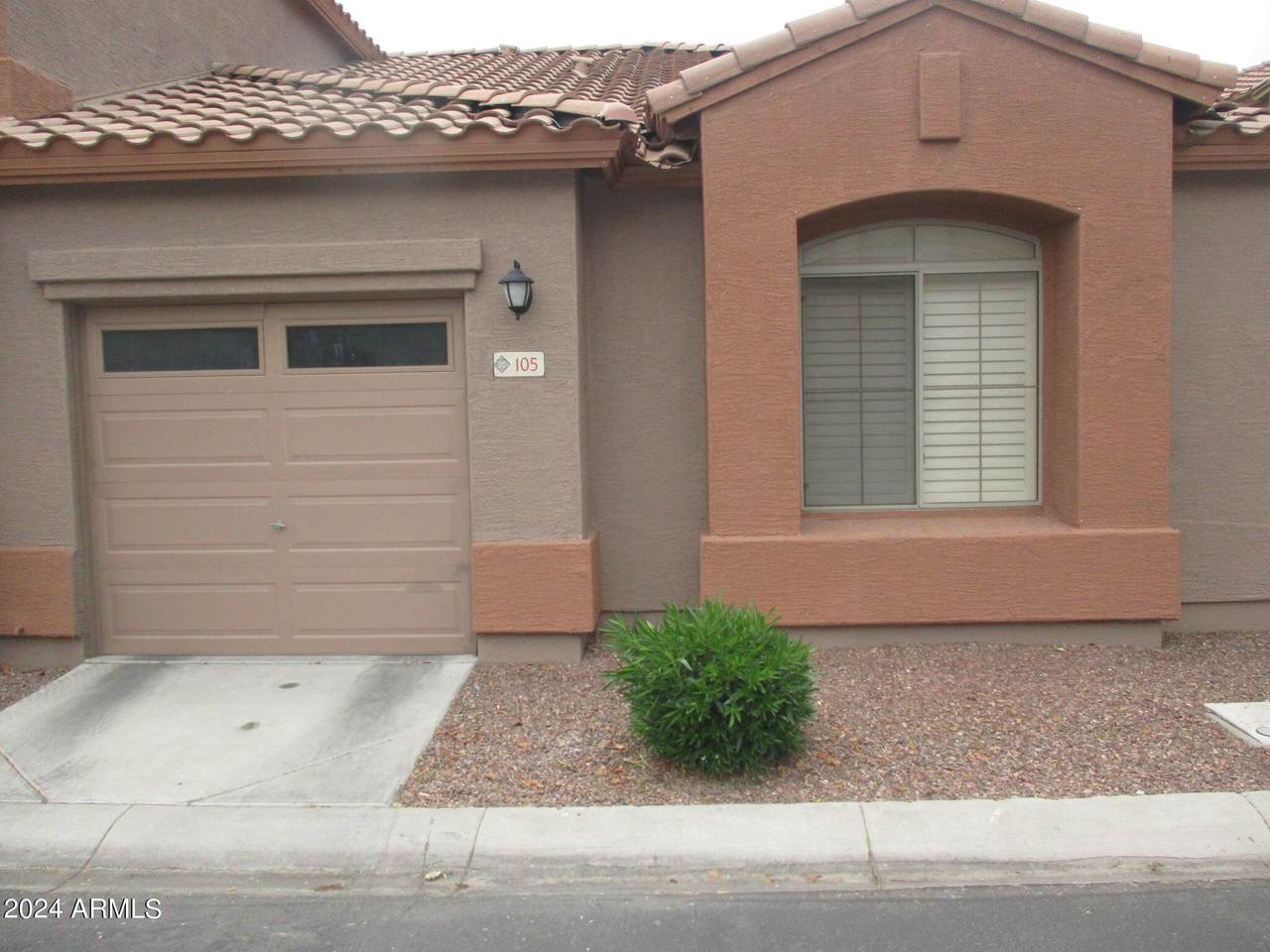 2600 Springfield Place - Photo 1