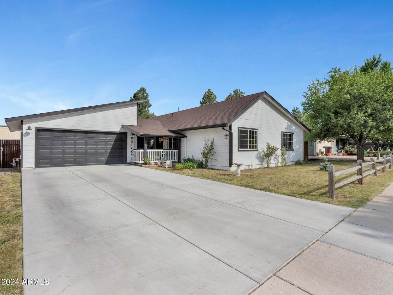4015 Longley Drive - Photo 1