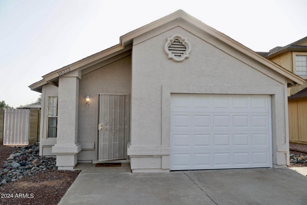 18212 30TH Place - Photo 1