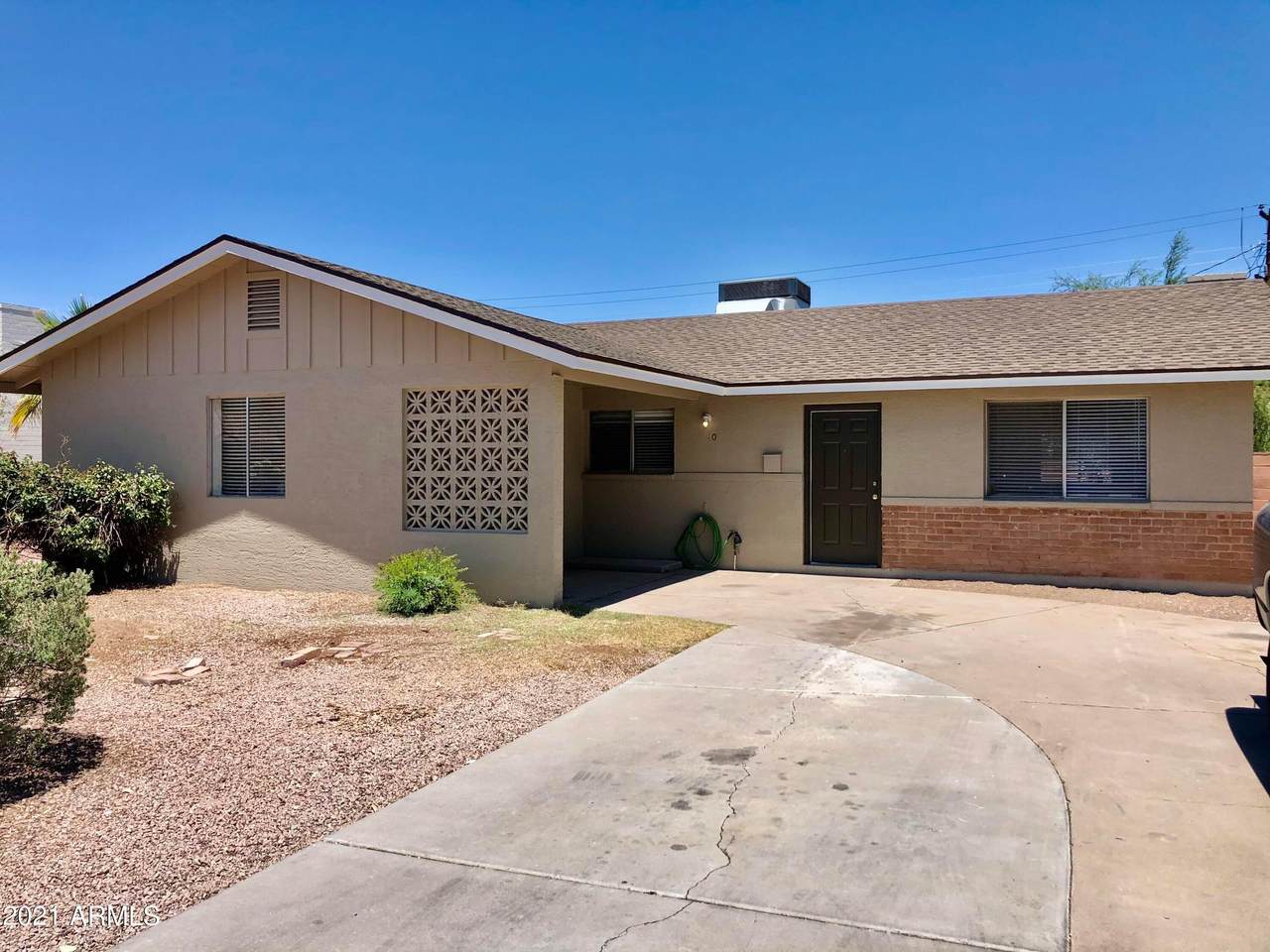 1120 Bishop Drive - Photo 1