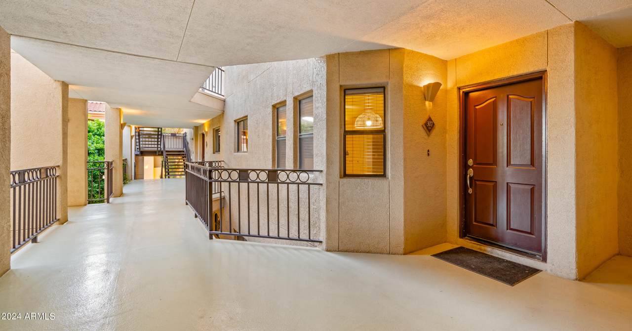 5104 32ND Street - Photo 1