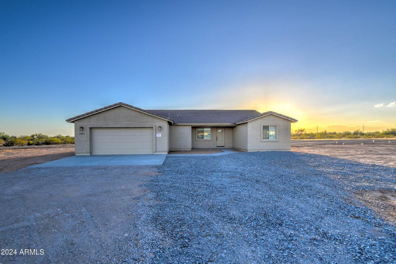 22955 White Pine Drive - Photo 1