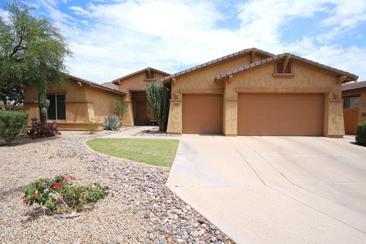 2006 San Carlos Place - Photo 1