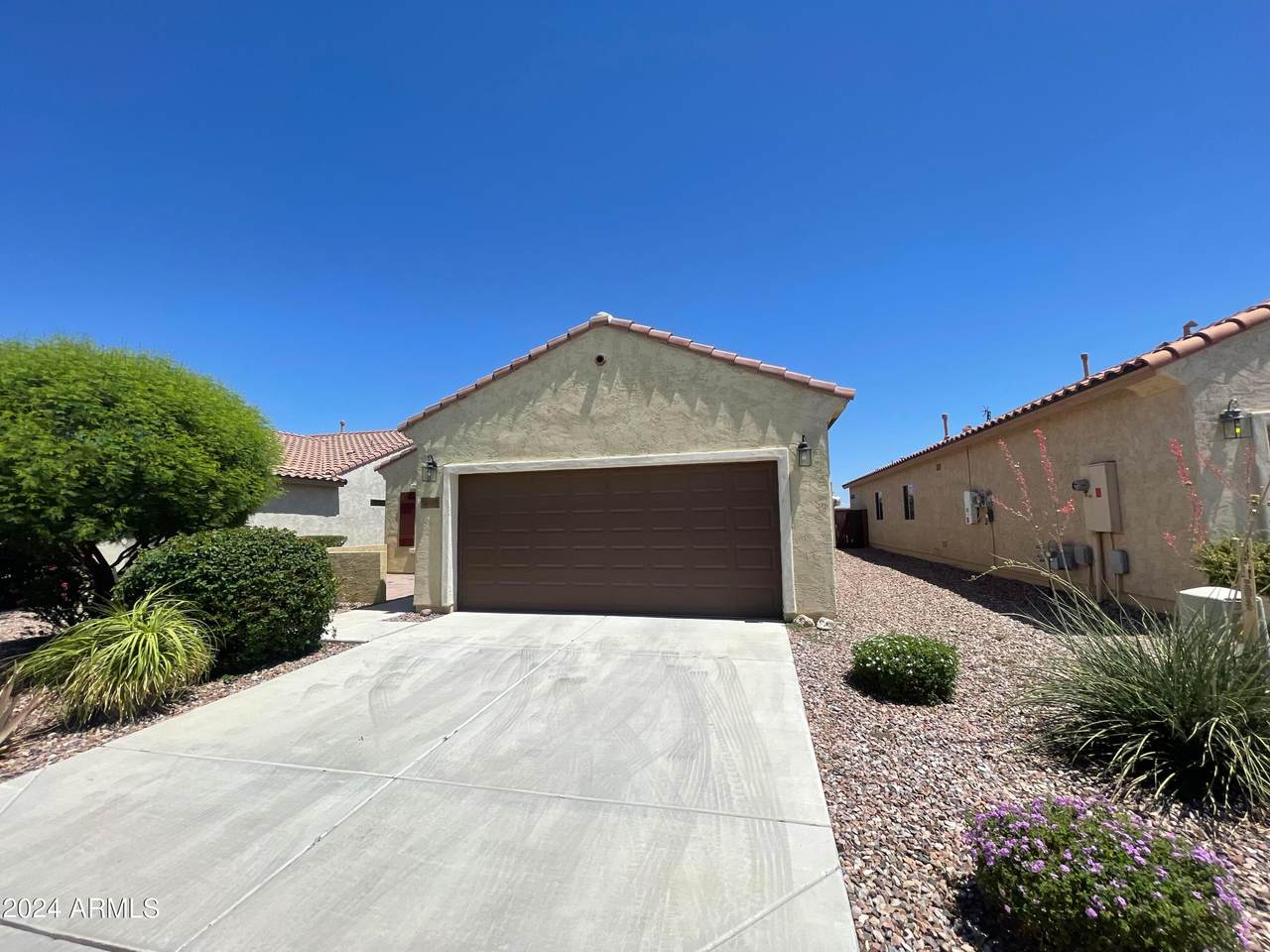 5430 Montebello - Photo 1