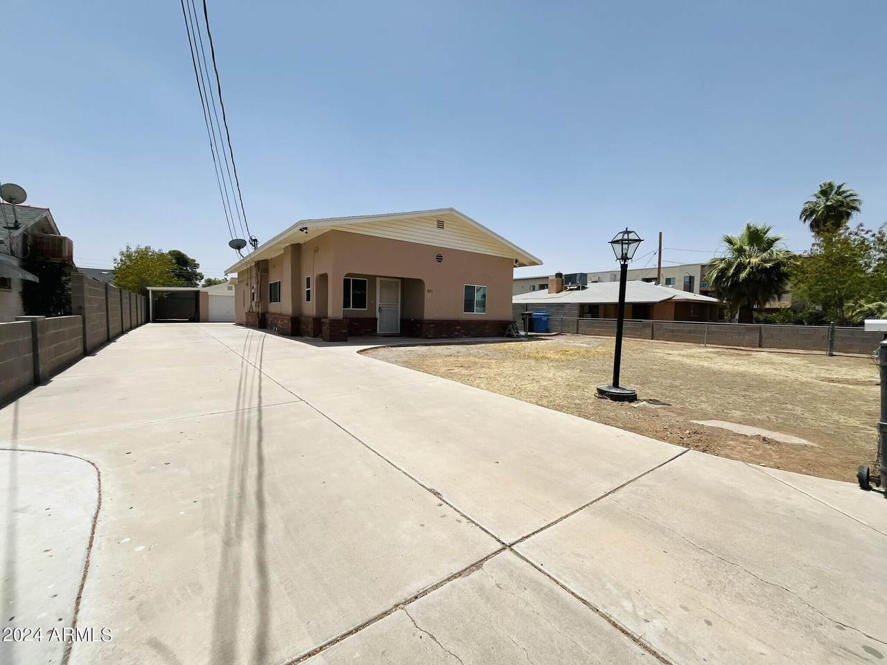 1231 Elm Street - Photo 1