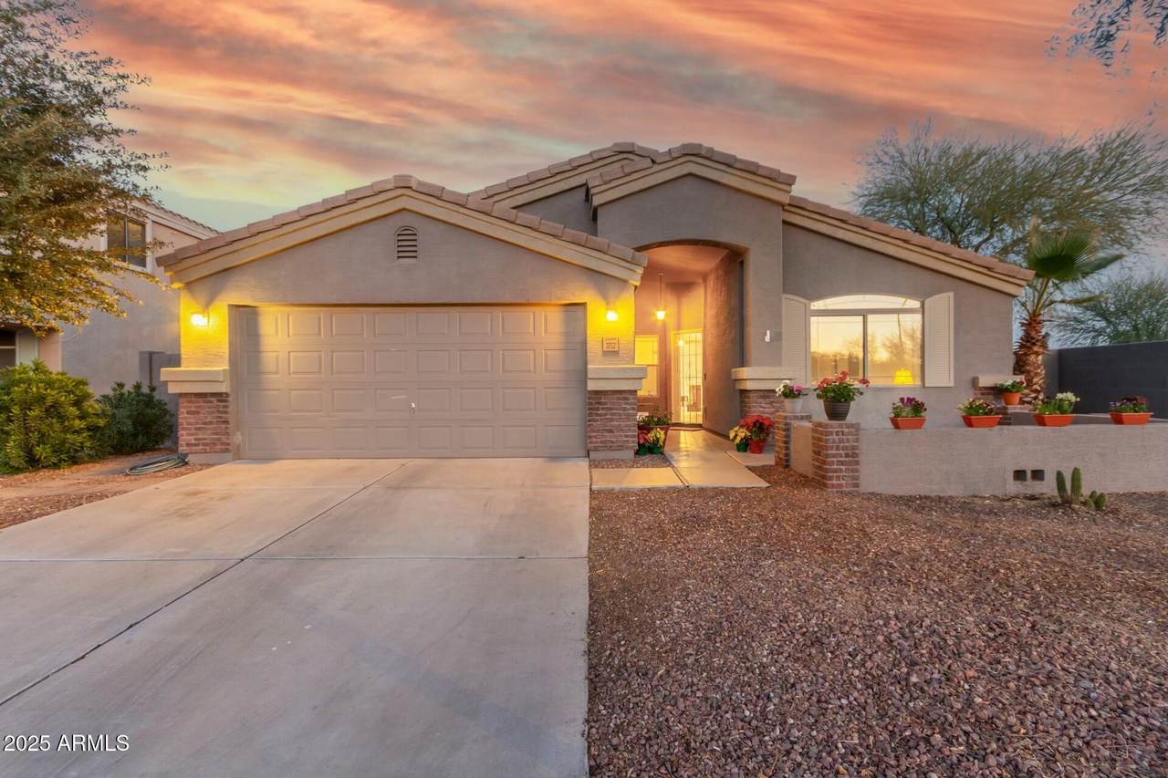 3932 Silver King Lane - Photo 1