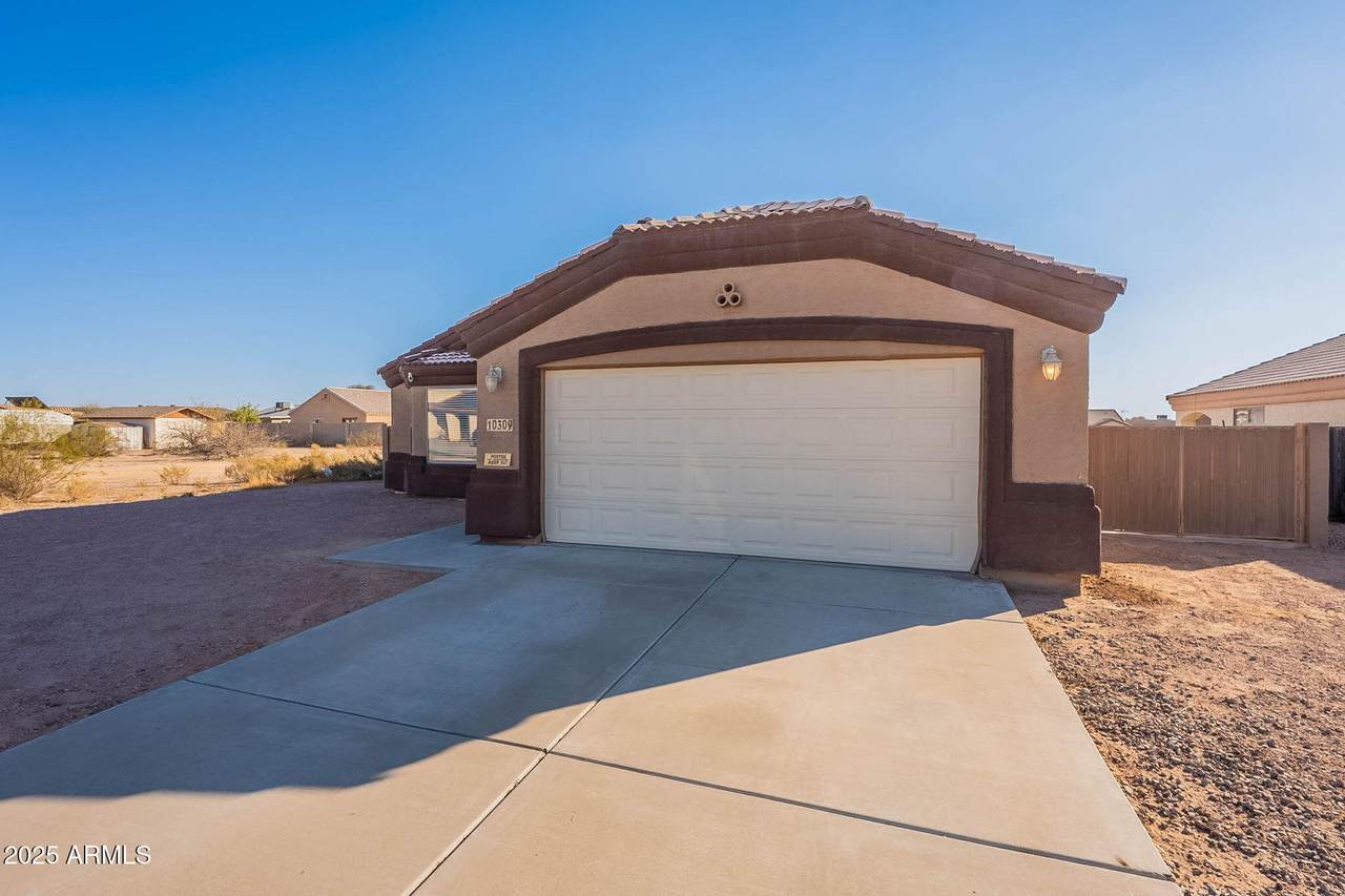10309 Santiago Drive - Photo 1