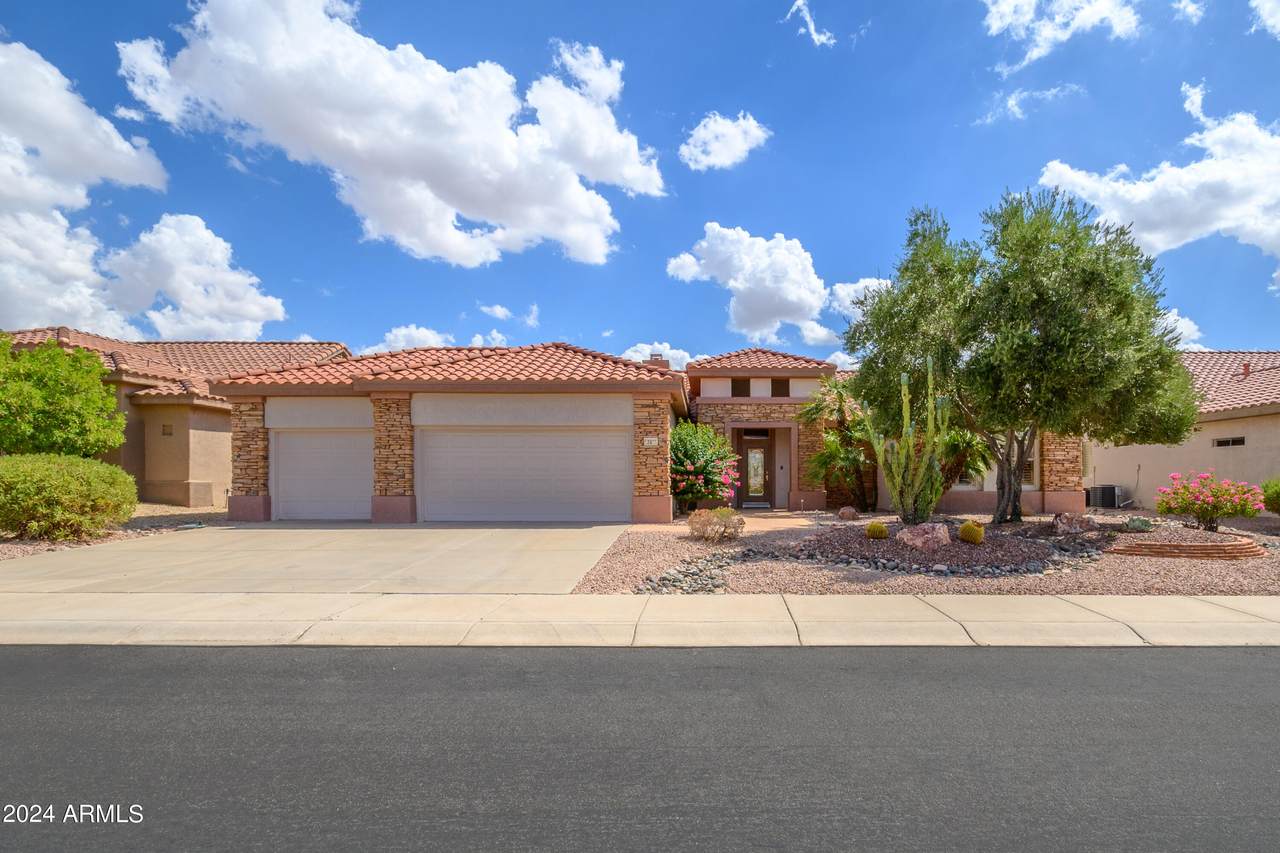17621 Eagle Crest Drive - Photo 1