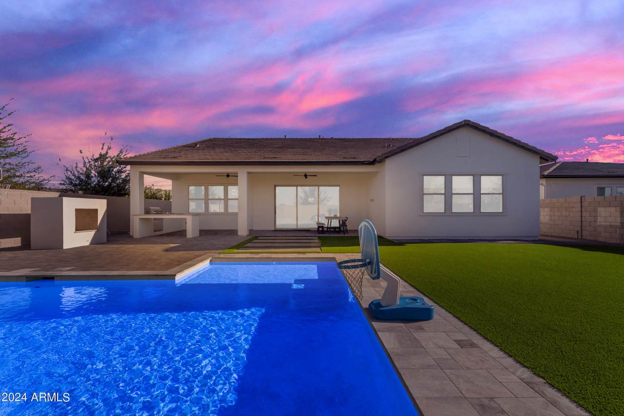 3902 Ruby Way - Photo 1