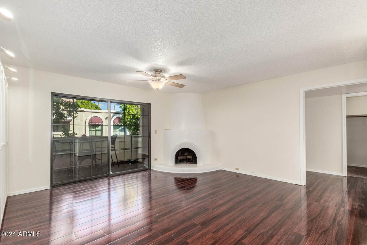 7557 Dreamy Draw Drive - Photo 1