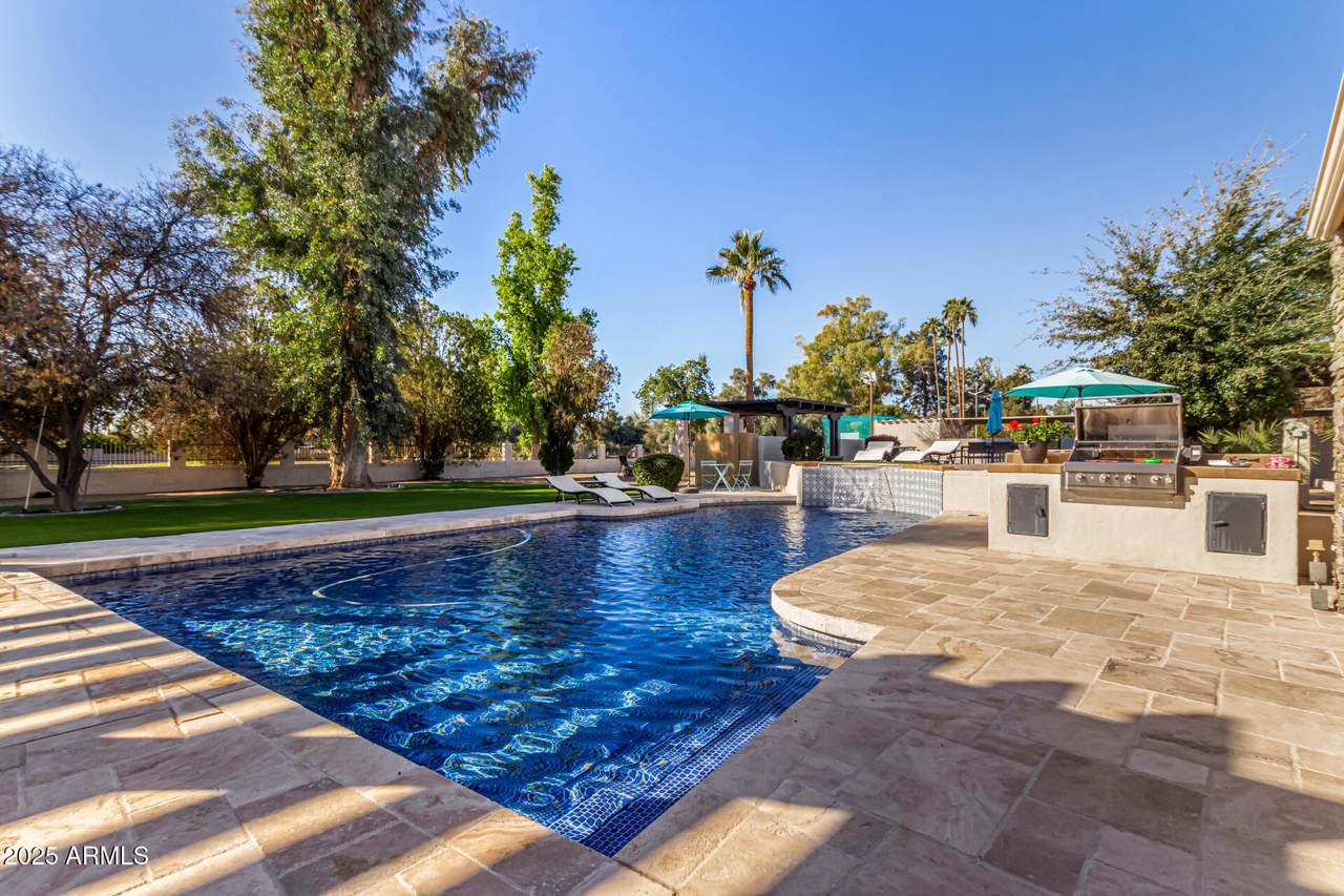 5817 Leith Lane - Photo 1