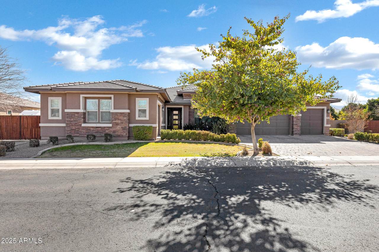 1783 Desert Broom Place - Photo 1