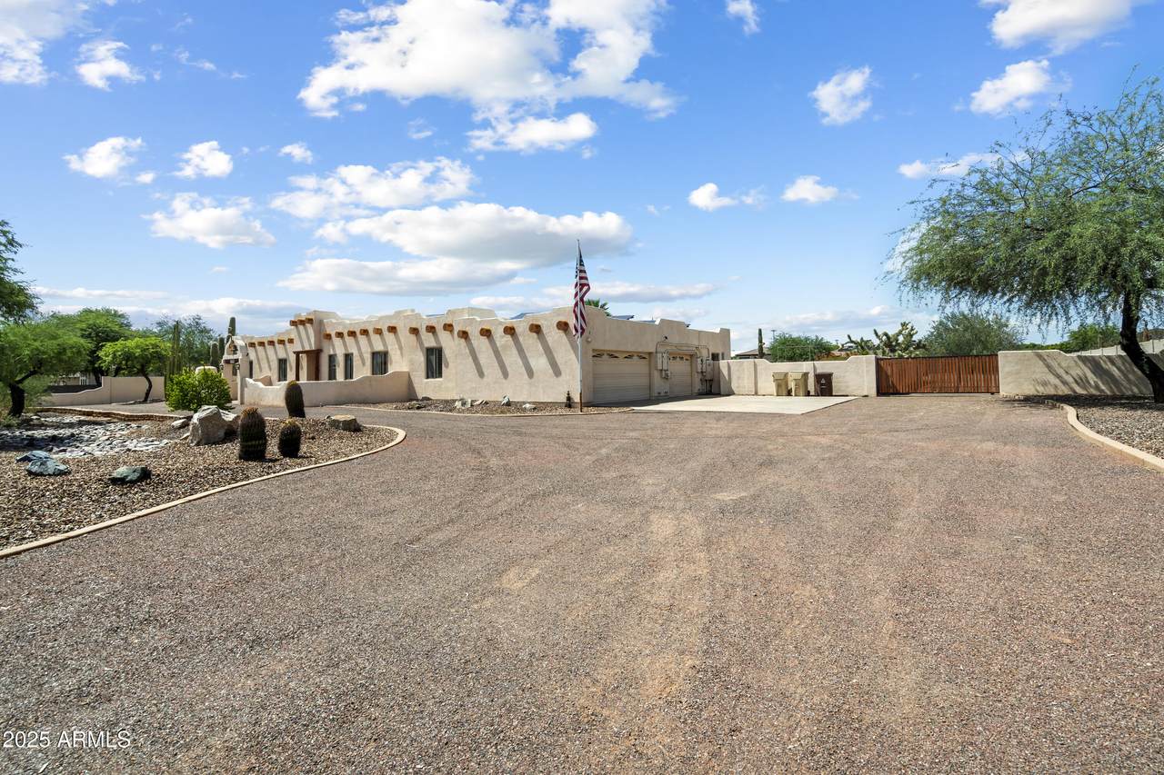 7110 Villa Lindo Drive - Photo 1