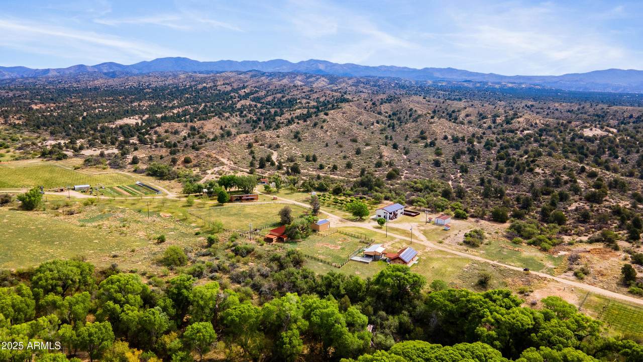 15875 Walnut Grove Road - Photo 1