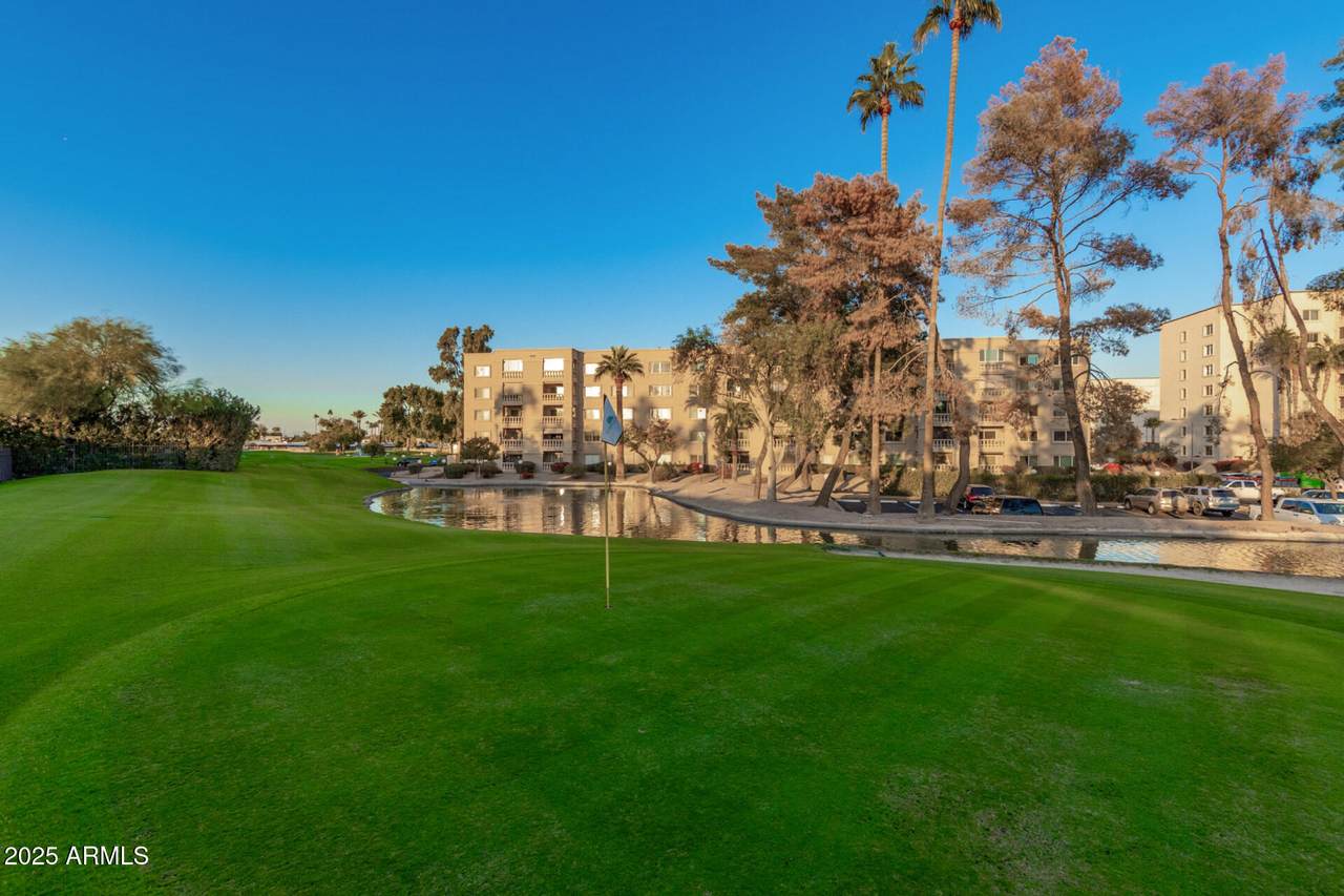 7920 Camelback Road - Photo 1