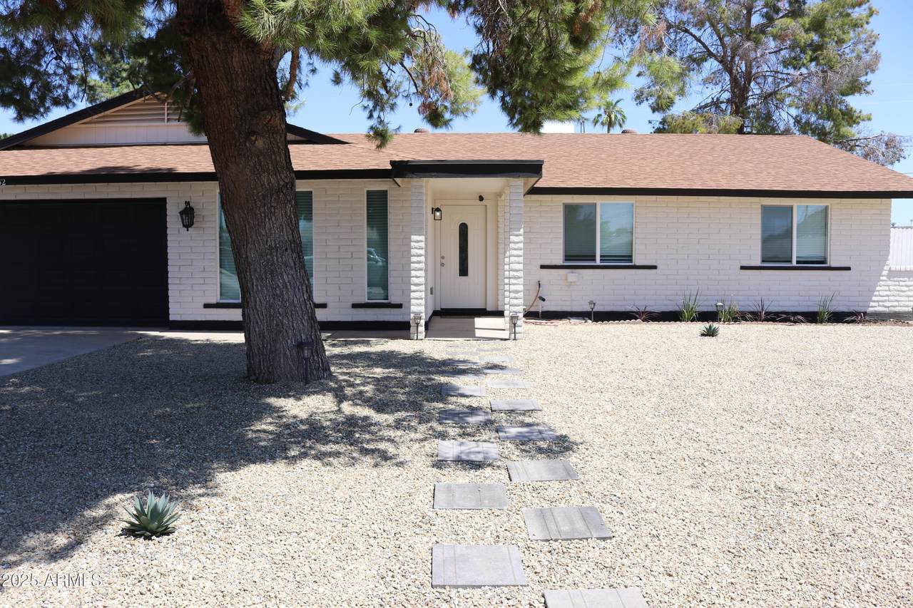 2032 Eugie Avenue - Photo 1