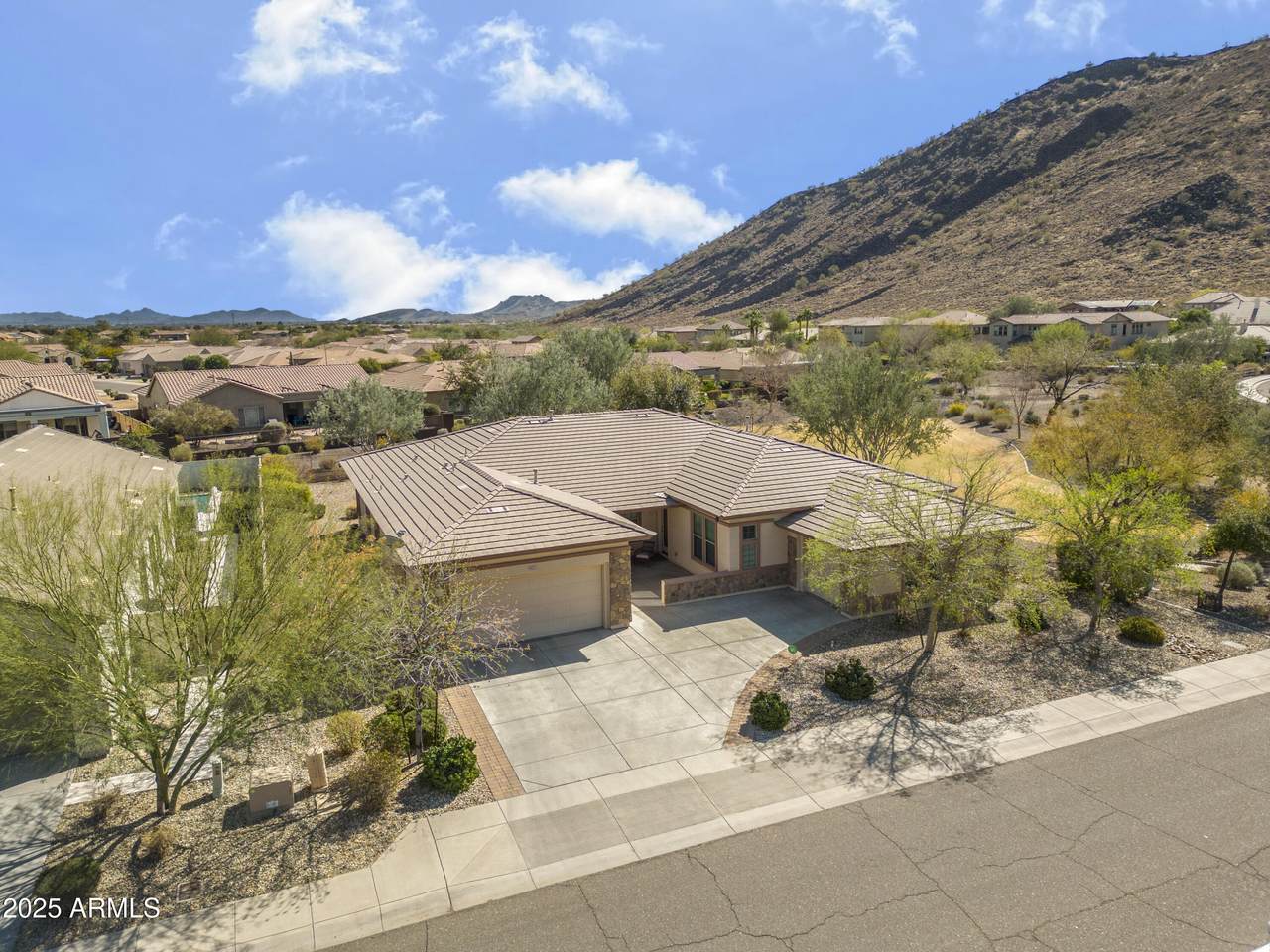 5721 Molly Lane - Photo 1