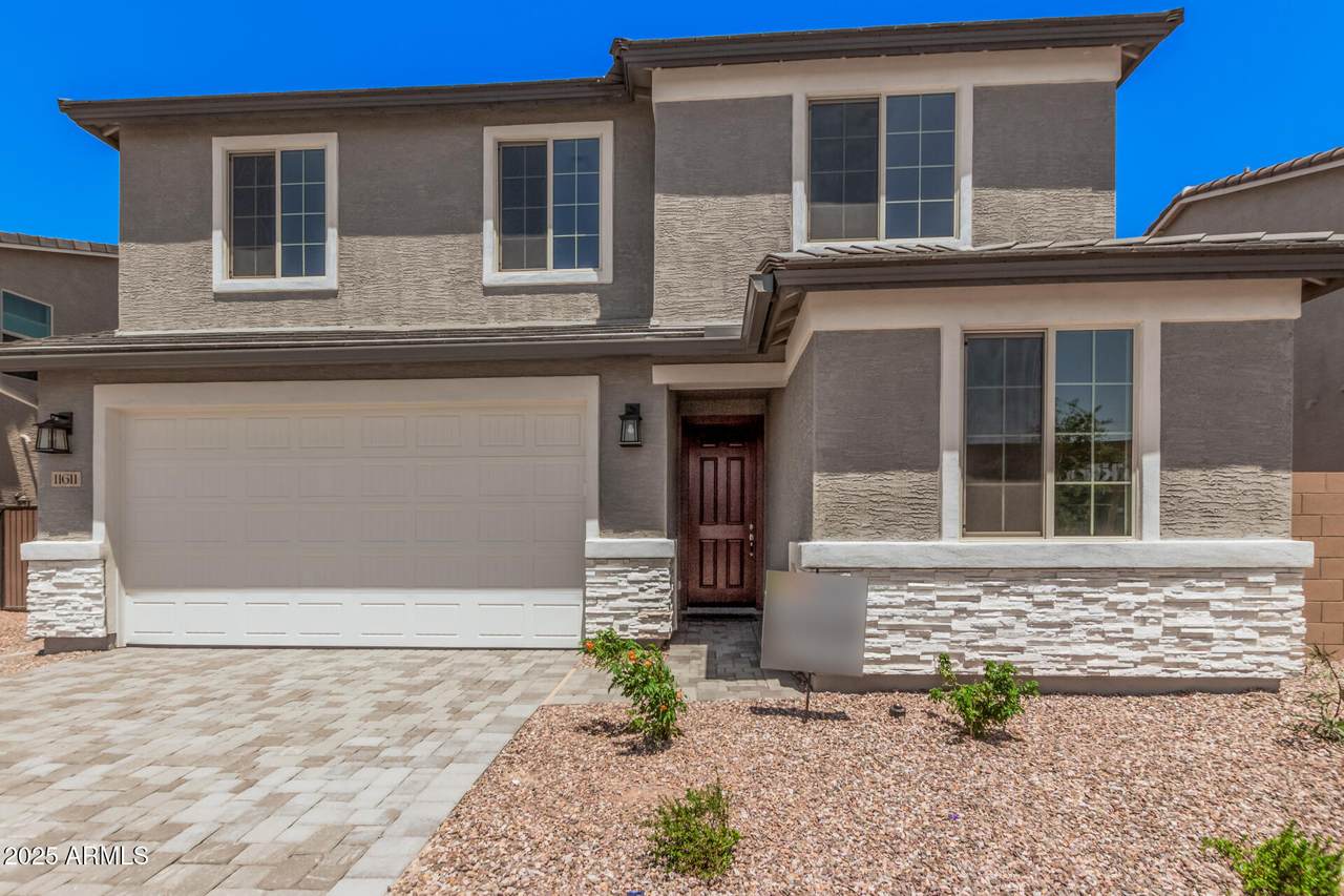 11611 Green Drive - Photo 1