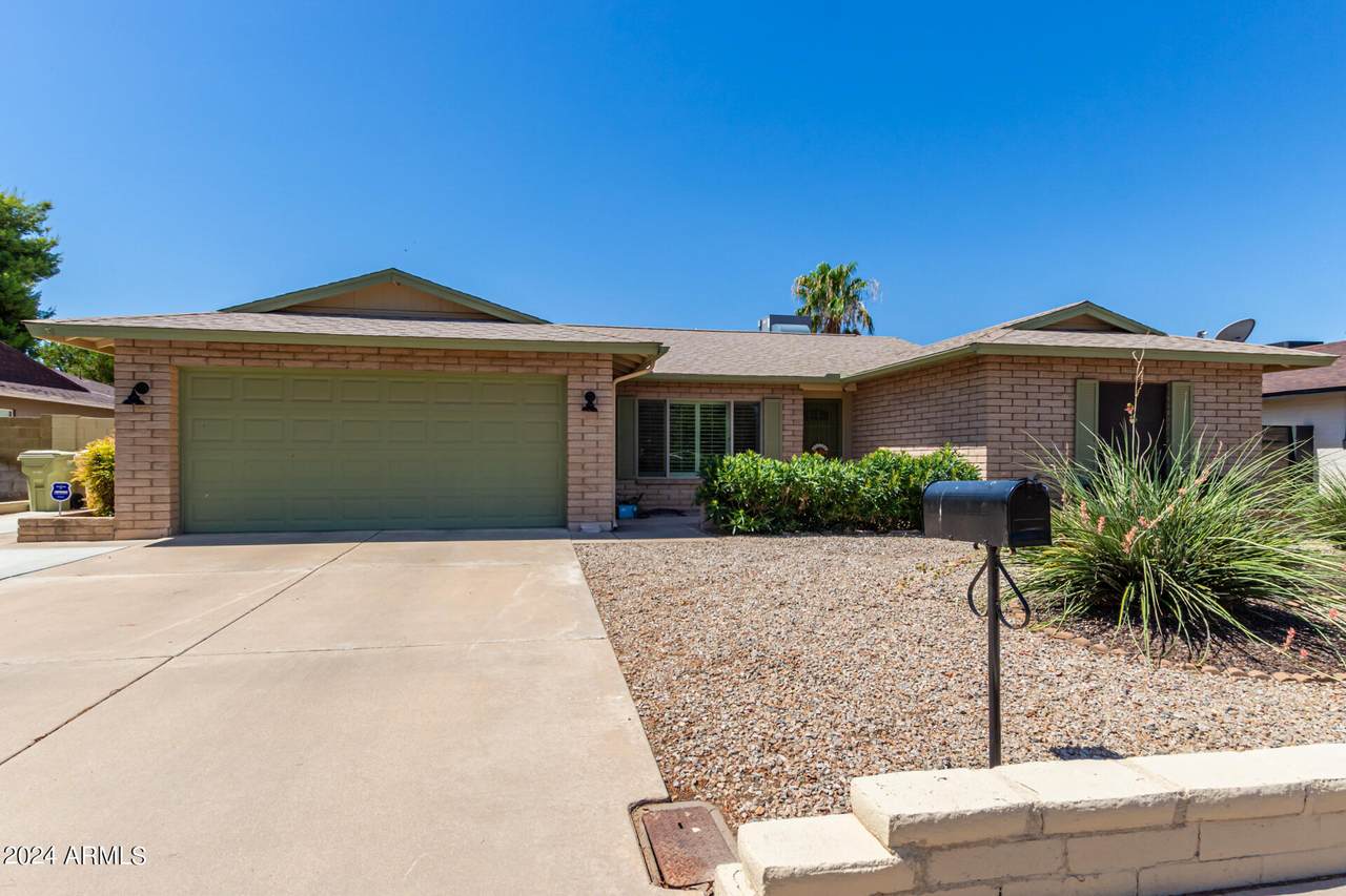 4855 Turquoise Avenue - Photo 1