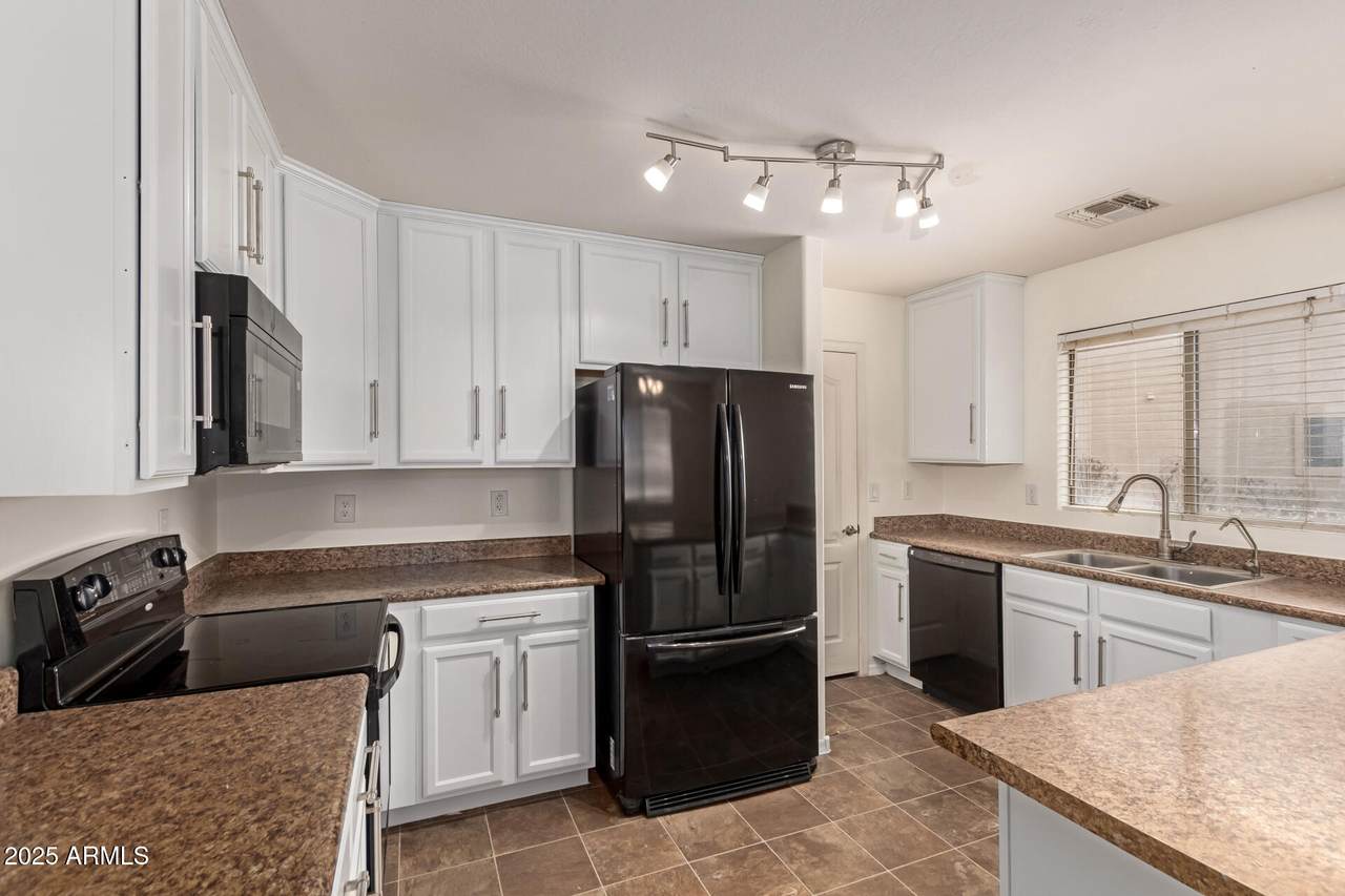 18856 Comet Trail - Photo 1