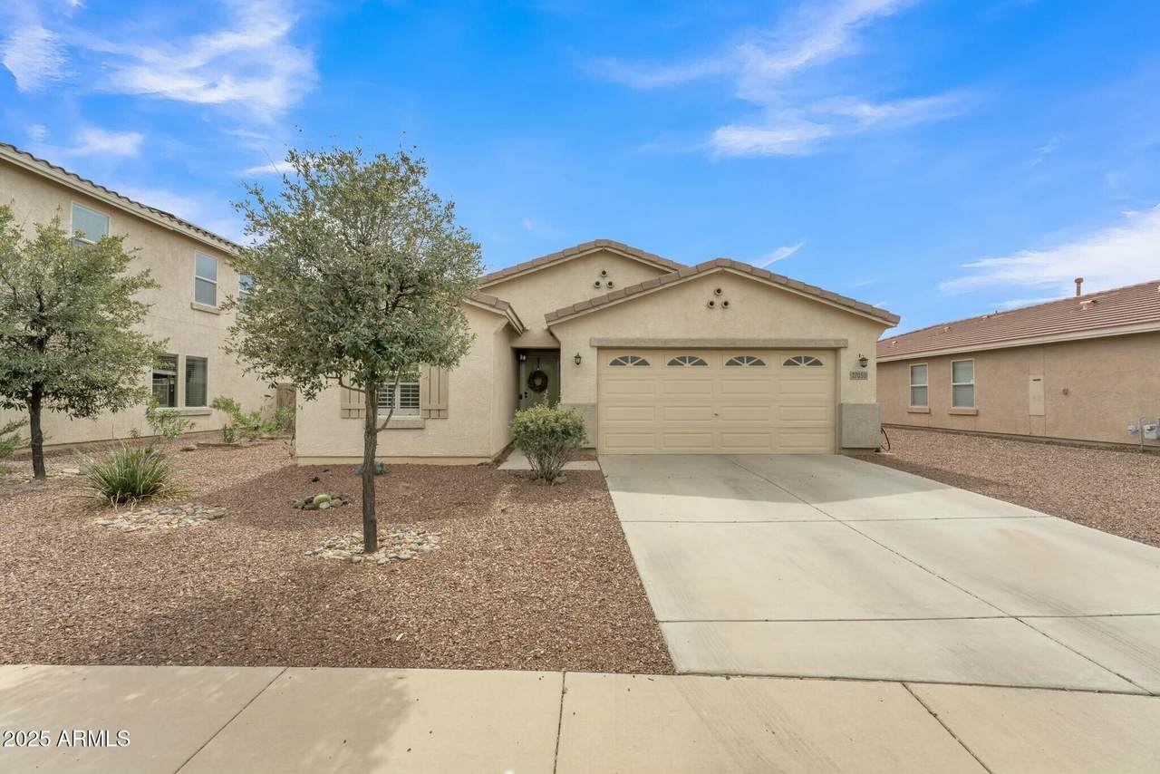 27050 178TH Avenue - Photo 1