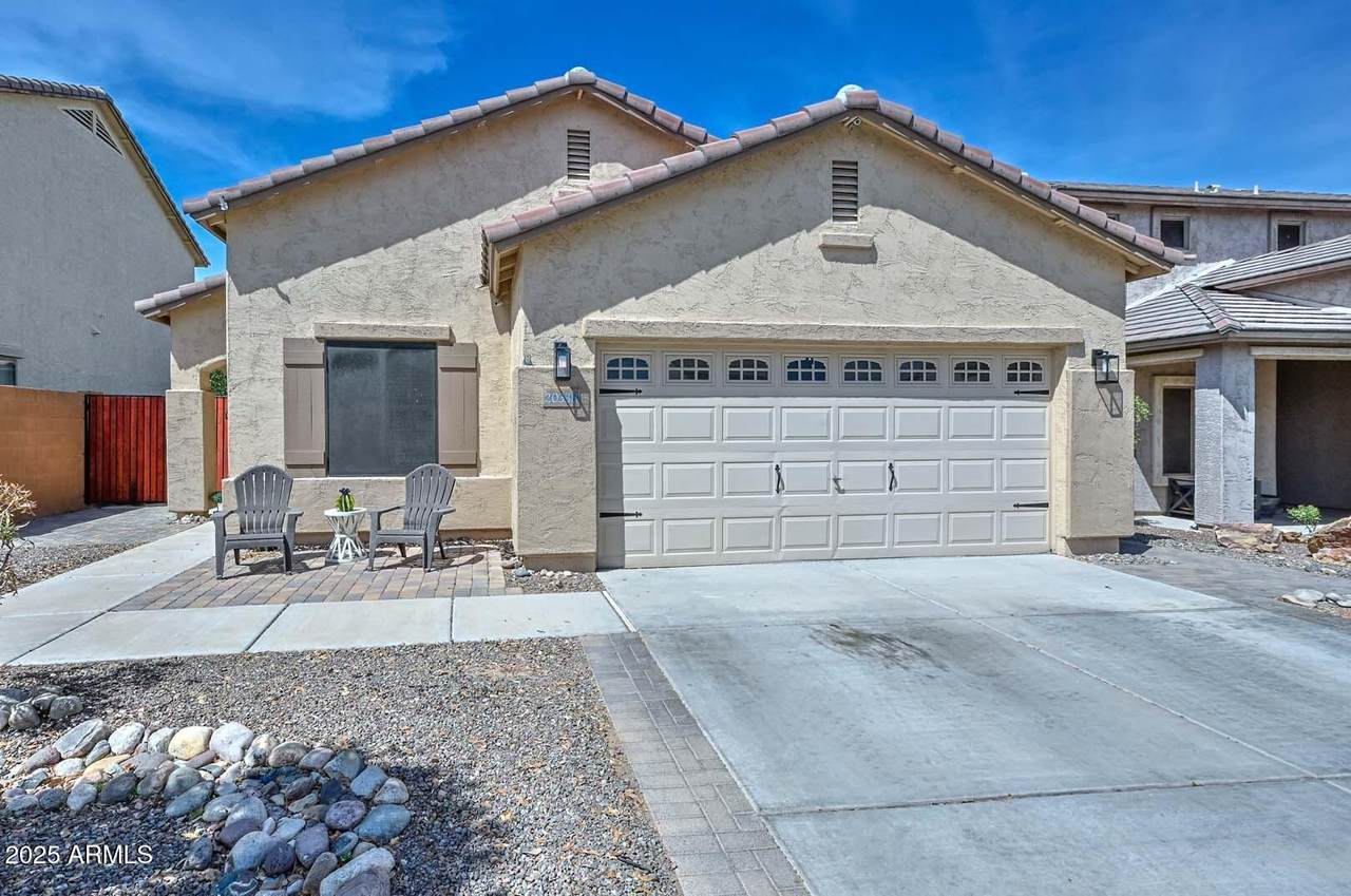 20338 262ND Avenue - Photo 1