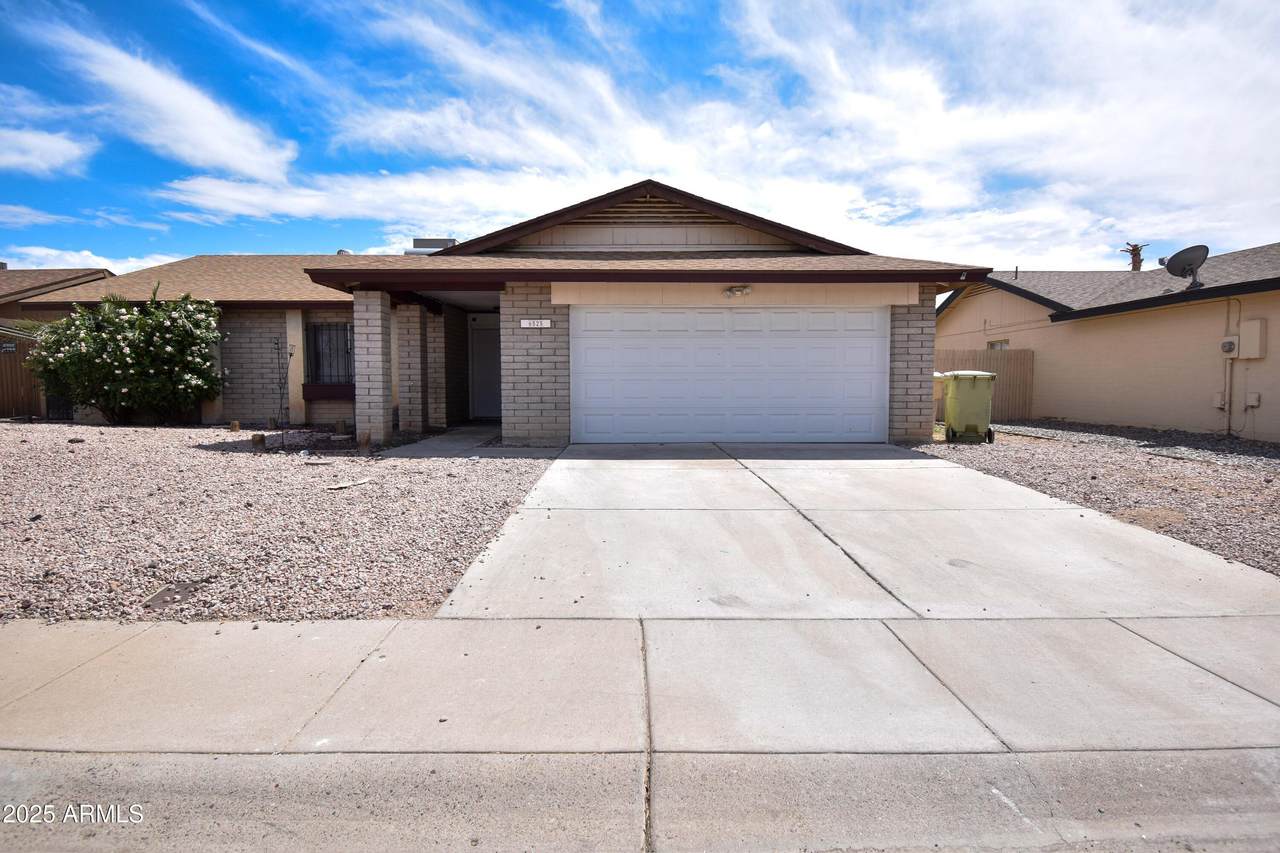 6525 Mercer Lane - Photo 1