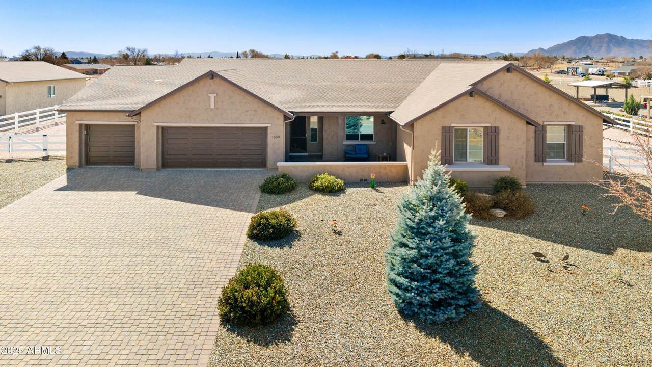 1559 Anne Marie Drive - Photo 1
