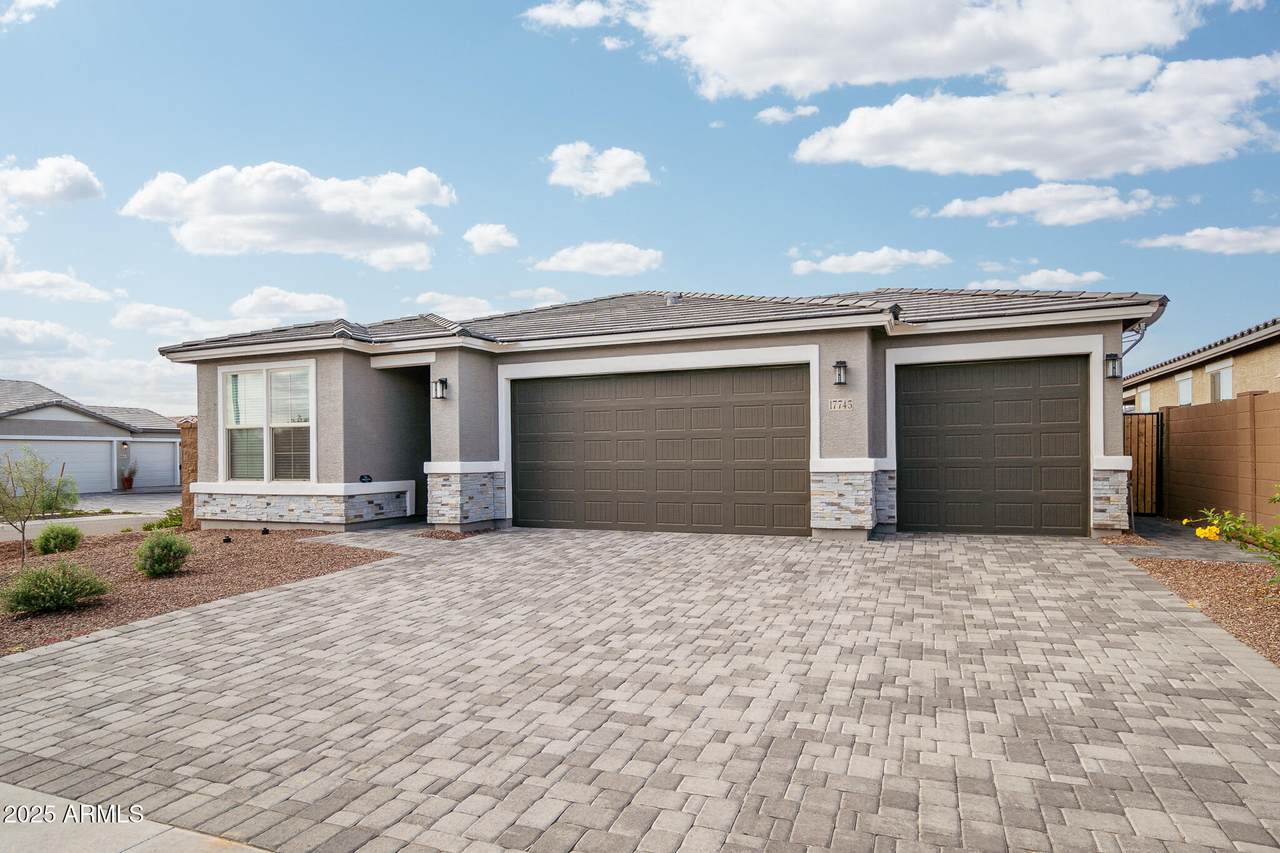 17745 Running Deer Trail - Photo 1