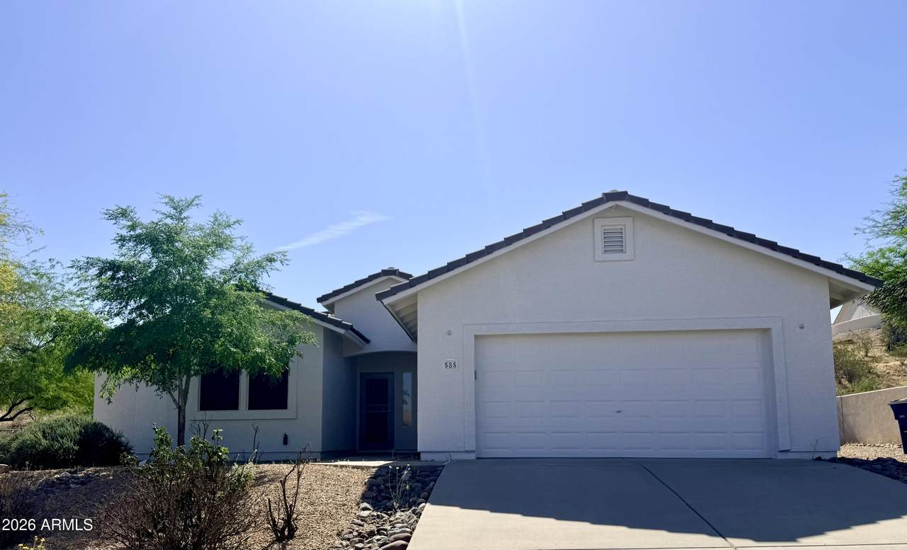 585 Lincoln Street - Photo 1