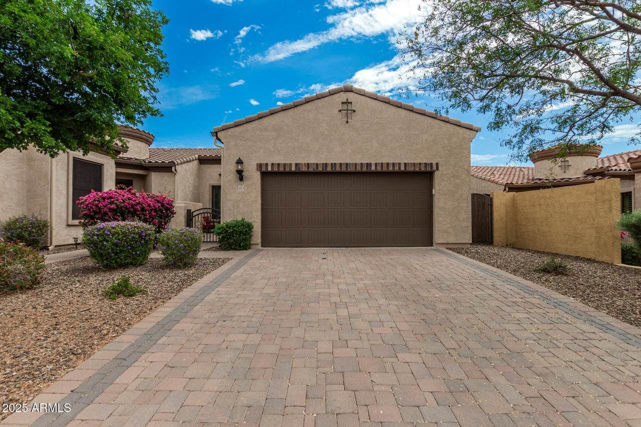1813 Trowbridge - Photo 1