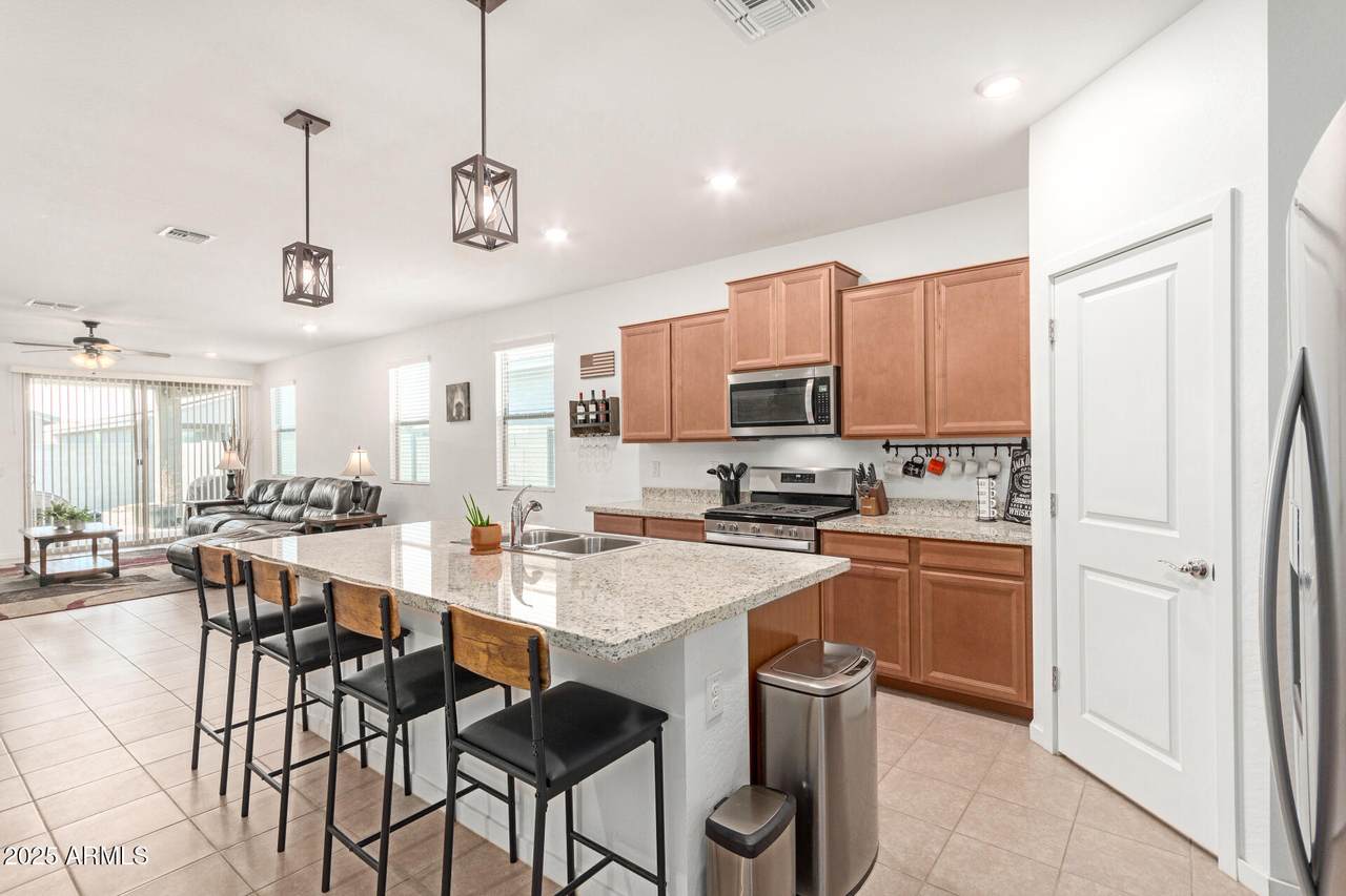 4216 67TH Drive - Photo 1