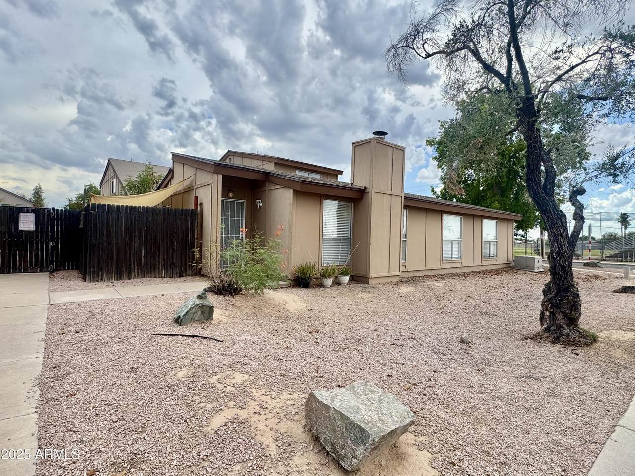 12445 21ST Avenue - Photo 1